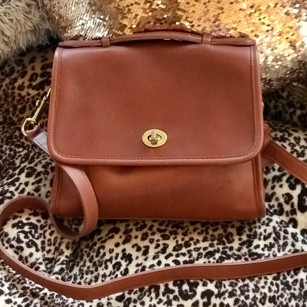VINTAGE COACH COURT BAG E62-9870